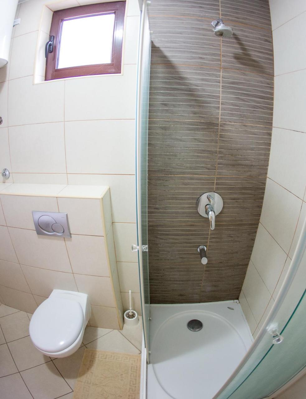 Guest House Mandarina Будва Екстер'єр фото