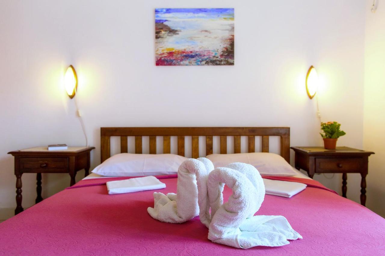 Guest House Mandarina Будва Екстер'єр фото